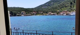 Lefkada Seascape Apt w Breathtaking Sivota Views