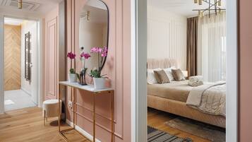 1 habitación, tabla de planchar con plancha, wifi gratis y ropa de cama