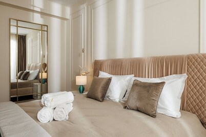 Eleni Rezidence w. private parking