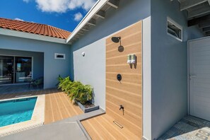 Pool - Casa Hooiberg Private Pool,Gazebo & Near Beaches (Oranjestad)