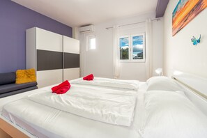 Wifi gratis y ropa de cama