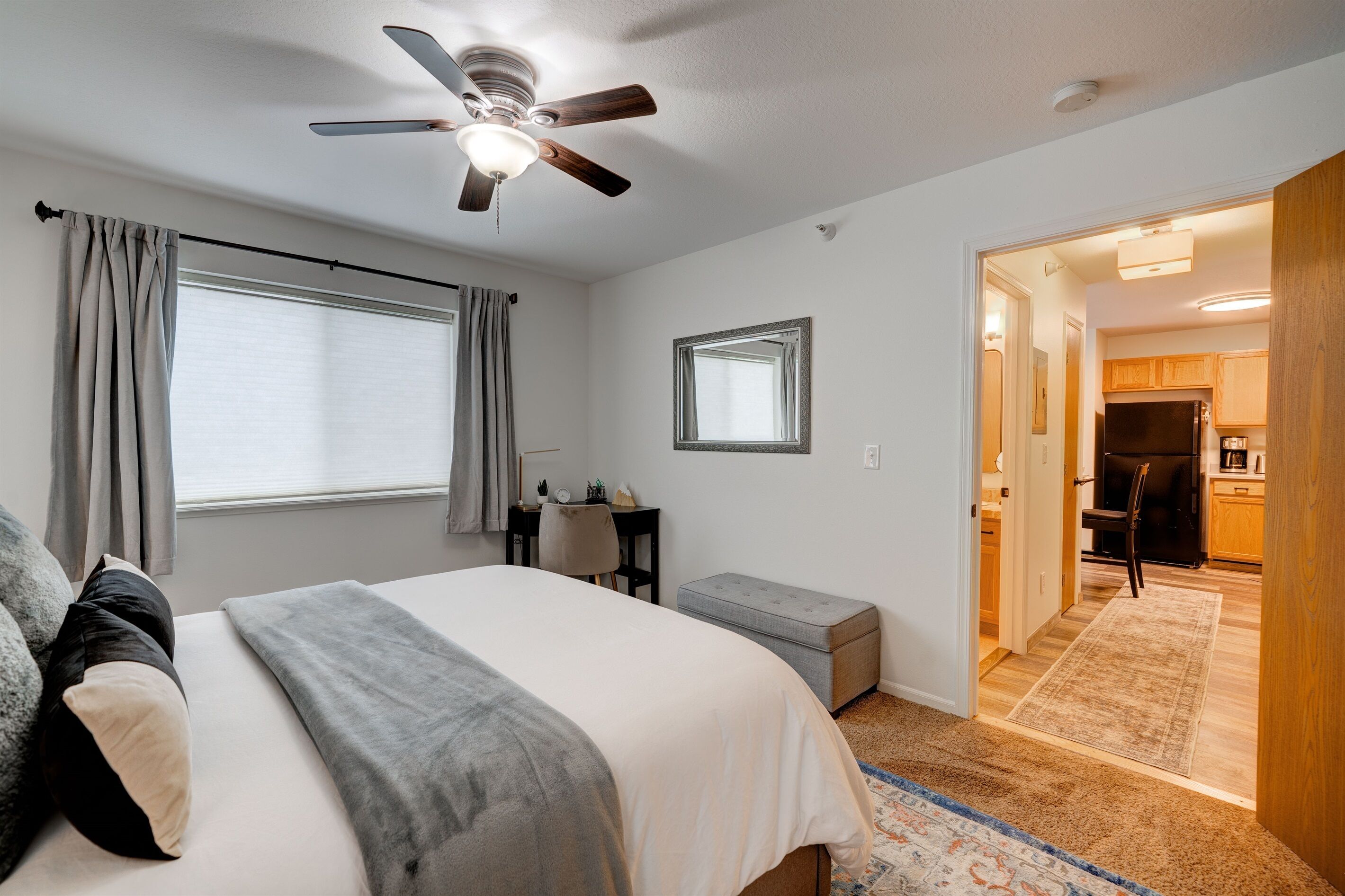 1 bedroom, desk, iron/ironing board, free WiFi