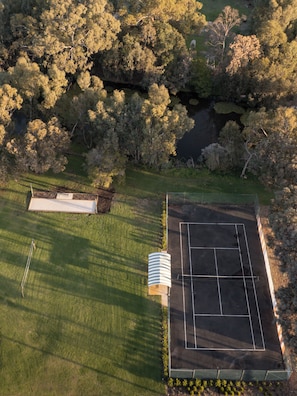 Tennis court - The Timothee Resort (Busselton)