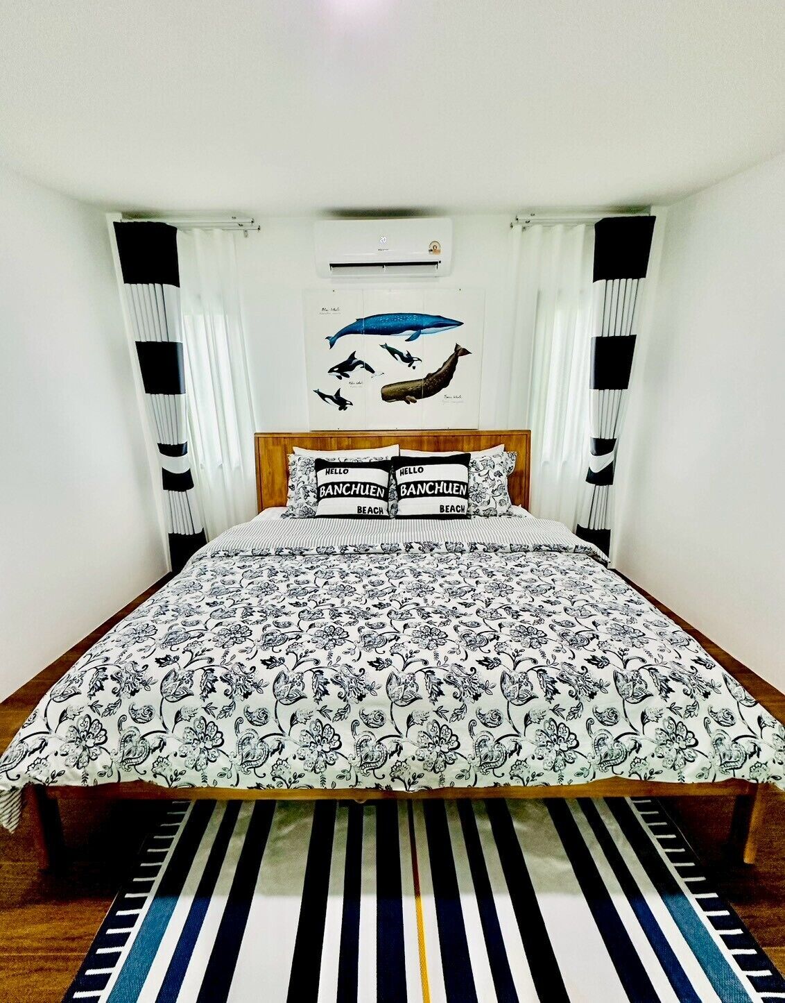 Chambre Double, 1 très grand lit, climatisation | Wi-Fi gratuit, draps fournis