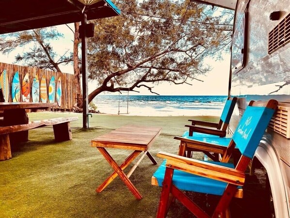 Chambre Double, futon japonais, climatisation | Coin séjour