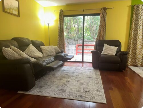 3-bedroom townhome in Eagan MN close to the Mall of America, and  MSP Airport.