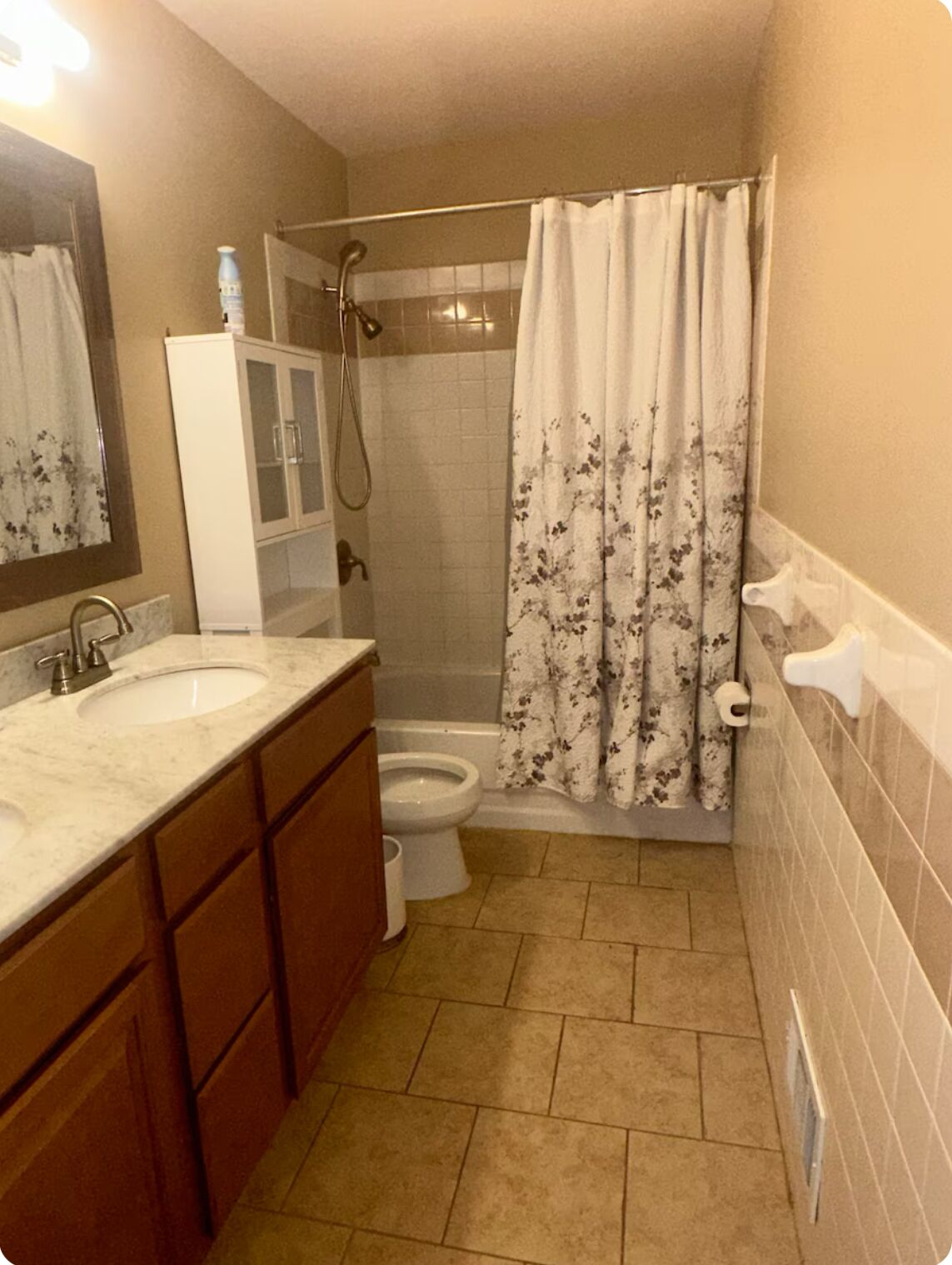 Towels, soap, toilet paper