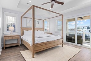 5 bedrooms, iron/ironing board, travel crib, WiFi