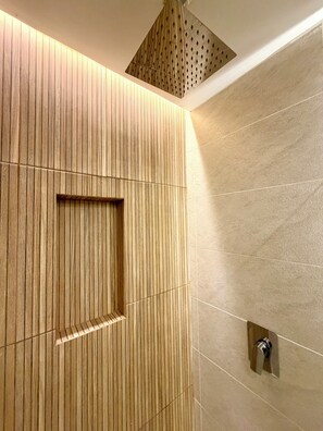 Shower, hair dryer, towels, soap - 2 Grand Penthouses 30 meters from Unicentro Norte Bogota (Bogotá)
