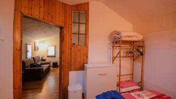 2 makuuhuonetta, Wi-Fi, vuodevaatteet