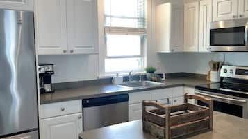 Fridge, microwave, oven, dishwasher