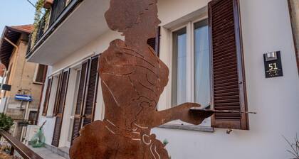 Master Clod Guest House