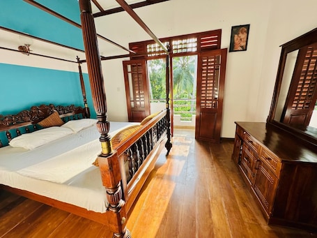 4 habitaciones, cortinas blackout y sistema de insonorización