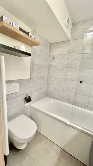 Handdoeken, toiletpapier