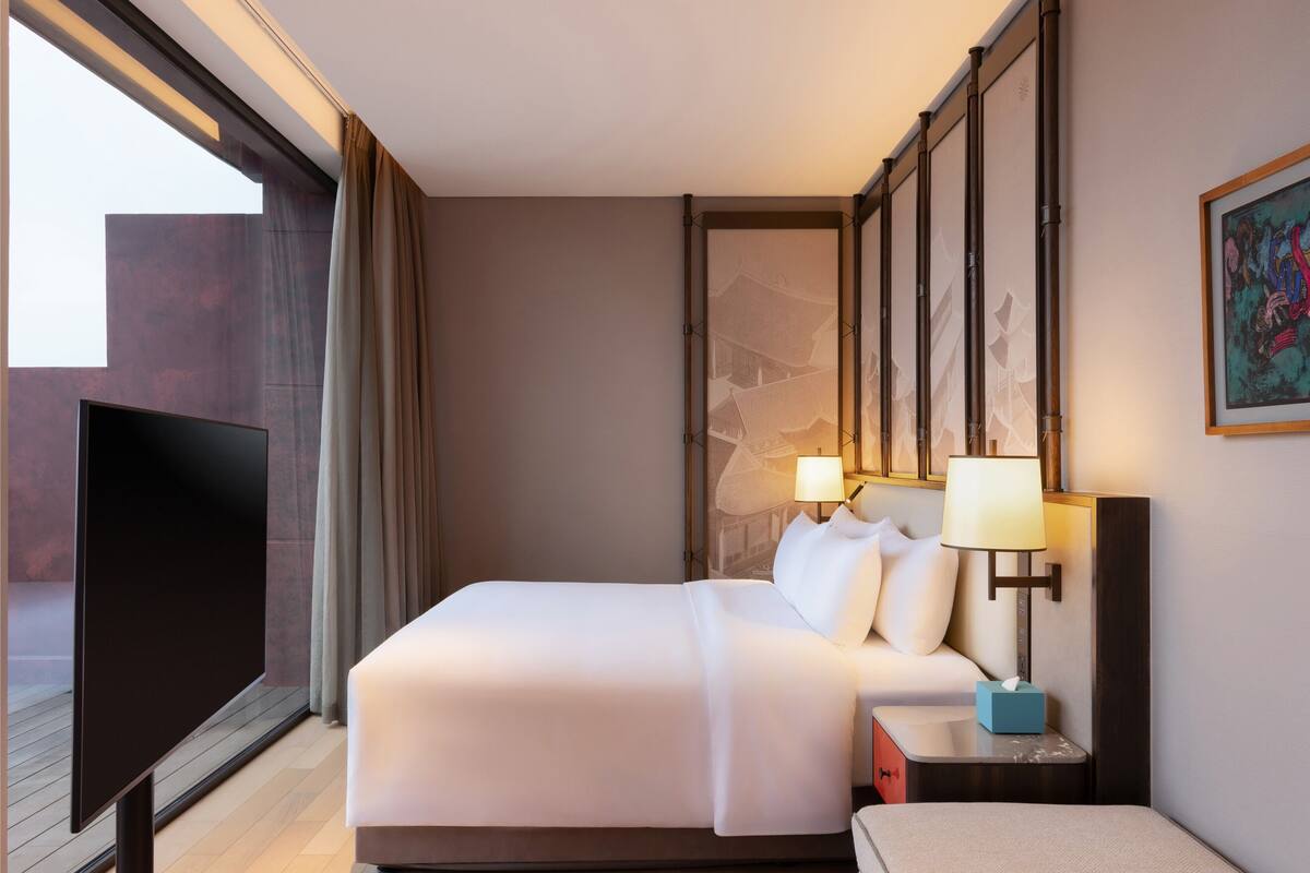 Superior-Zimmer, 1 King-Bett, Balkon