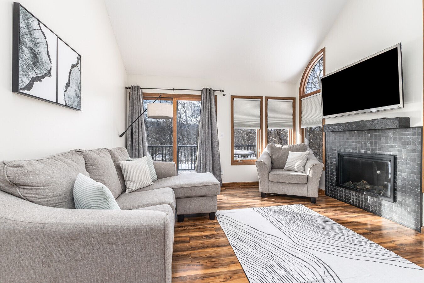 Smart TV, fireplace, video games, table football