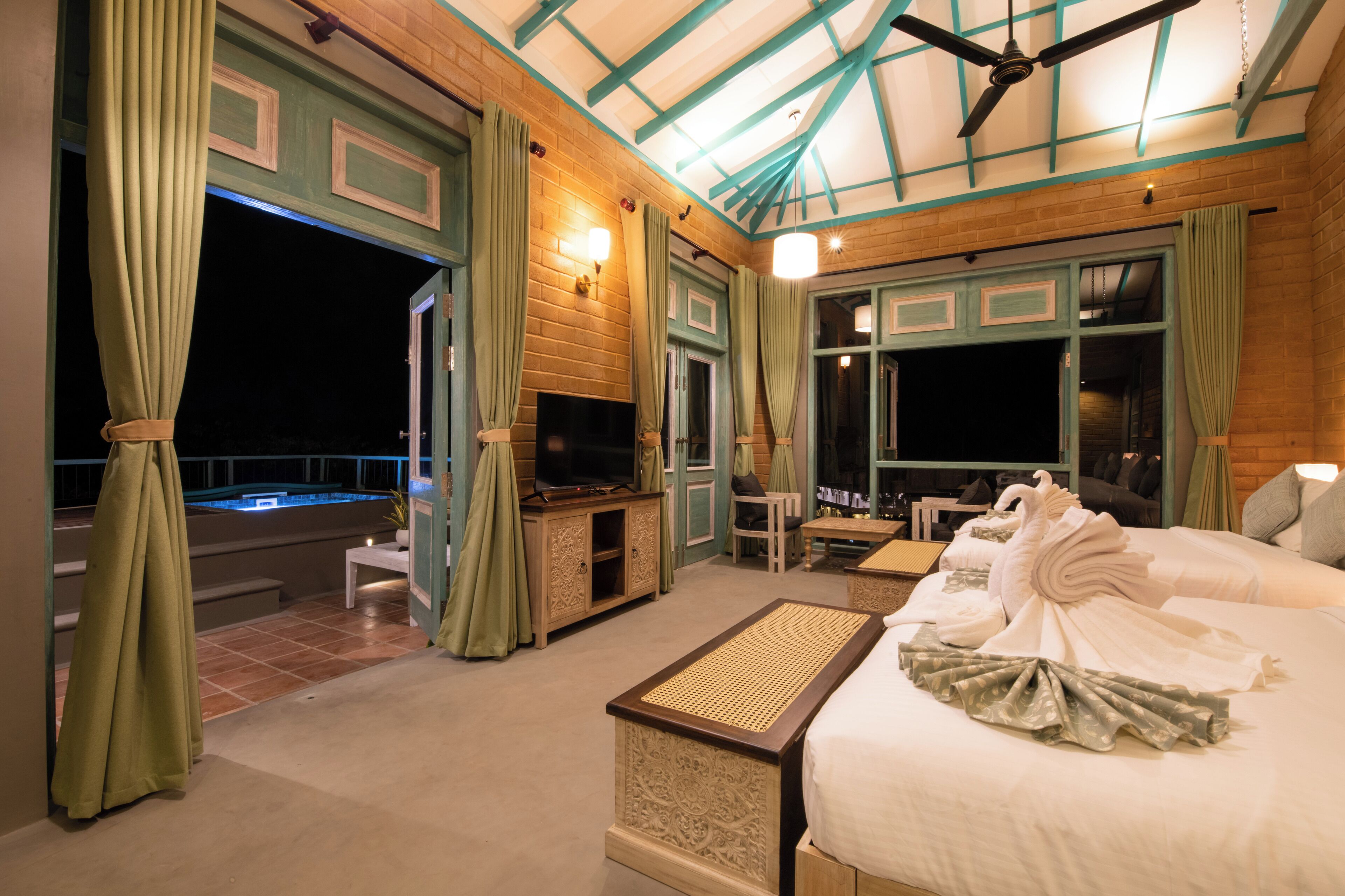 Habitación cuádruple Grand | Wifi gratis y ropa de cama 