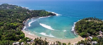 Hiriketiya Beach Resort