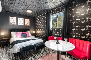 4 Schlafzimmer, Bügeleisen/Bügelbrett, kostenloses WLAN, Bettwäsche