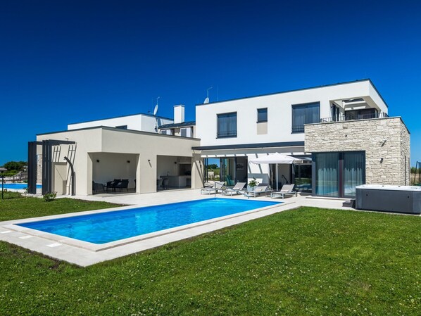 Piscine chauffée