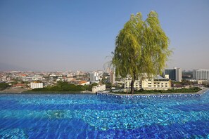 Piscina all'aperto
