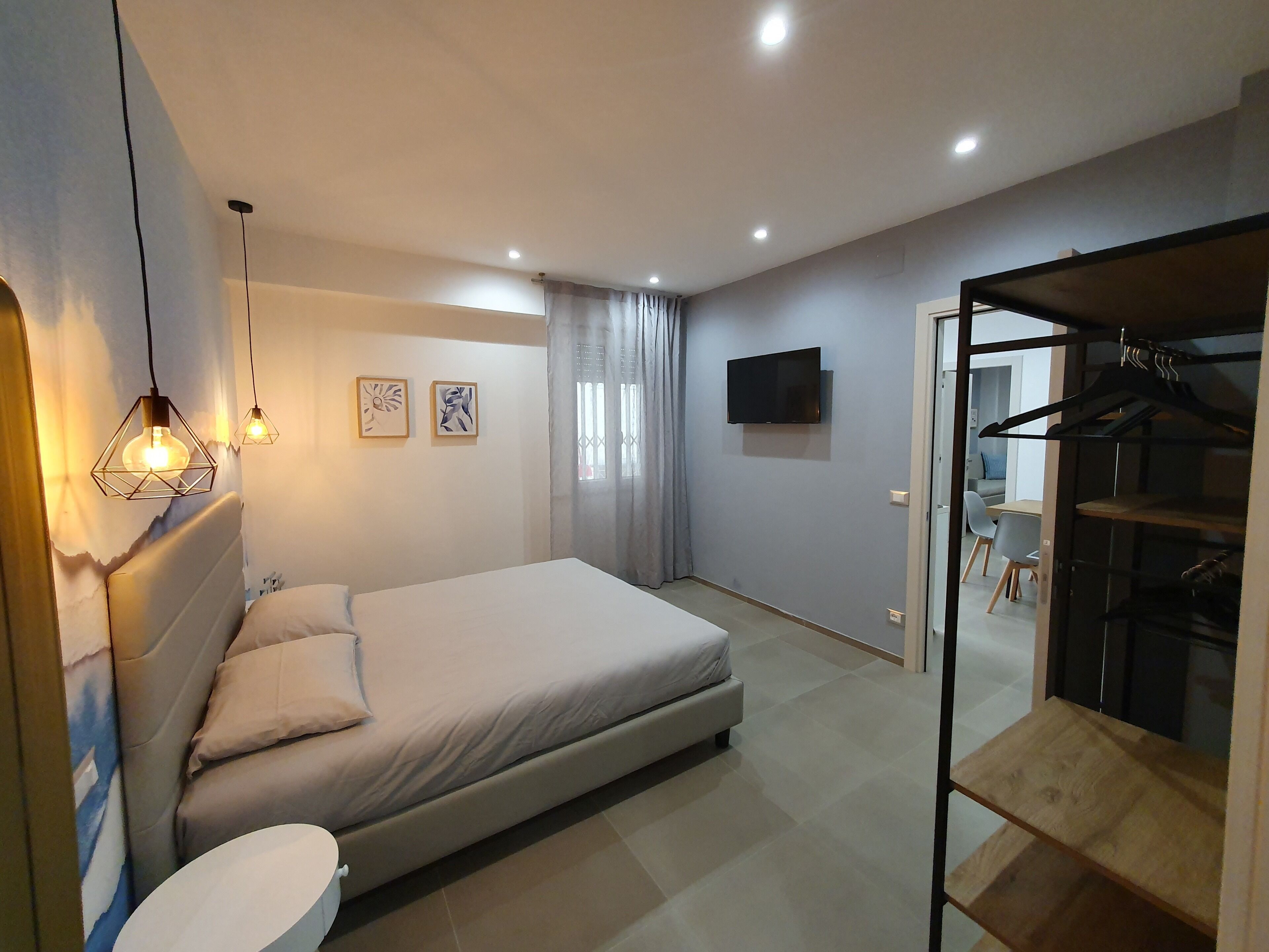 2 slaapkamers, reisbedje, gratis wifi, beddengoed