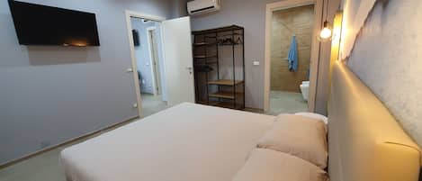 2 間睡房、房內夾萬、免費 Wi-Fi