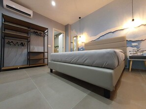 2 soverom, safe på rommet og wi-fi (inkludert)