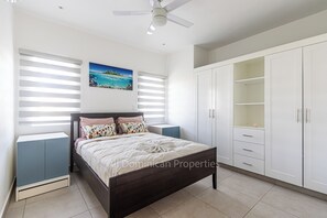 3 bedrooms, Internet, bed sheets, wheelchair access