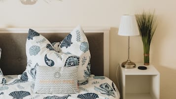 1 bedroom, travel crib, free WiFi, bed sheets