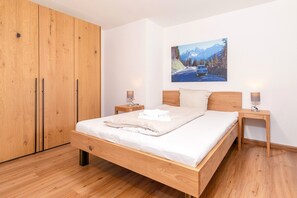 3 habitaciones y ropa de cama 