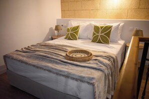 2 多间卧室、熨斗/熨衣板、免费 WiFi、床单