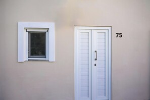 Exterior detail - Kiki House in Rhodes (Rodos)