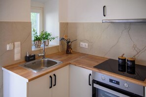 冰箱、烤箱、炉灶、茶具/咖啡用具