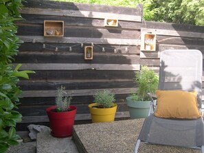 Terrace/patio - Air-conditioned house Gorges de l'Ardèche, pets welcome (Chauzon)