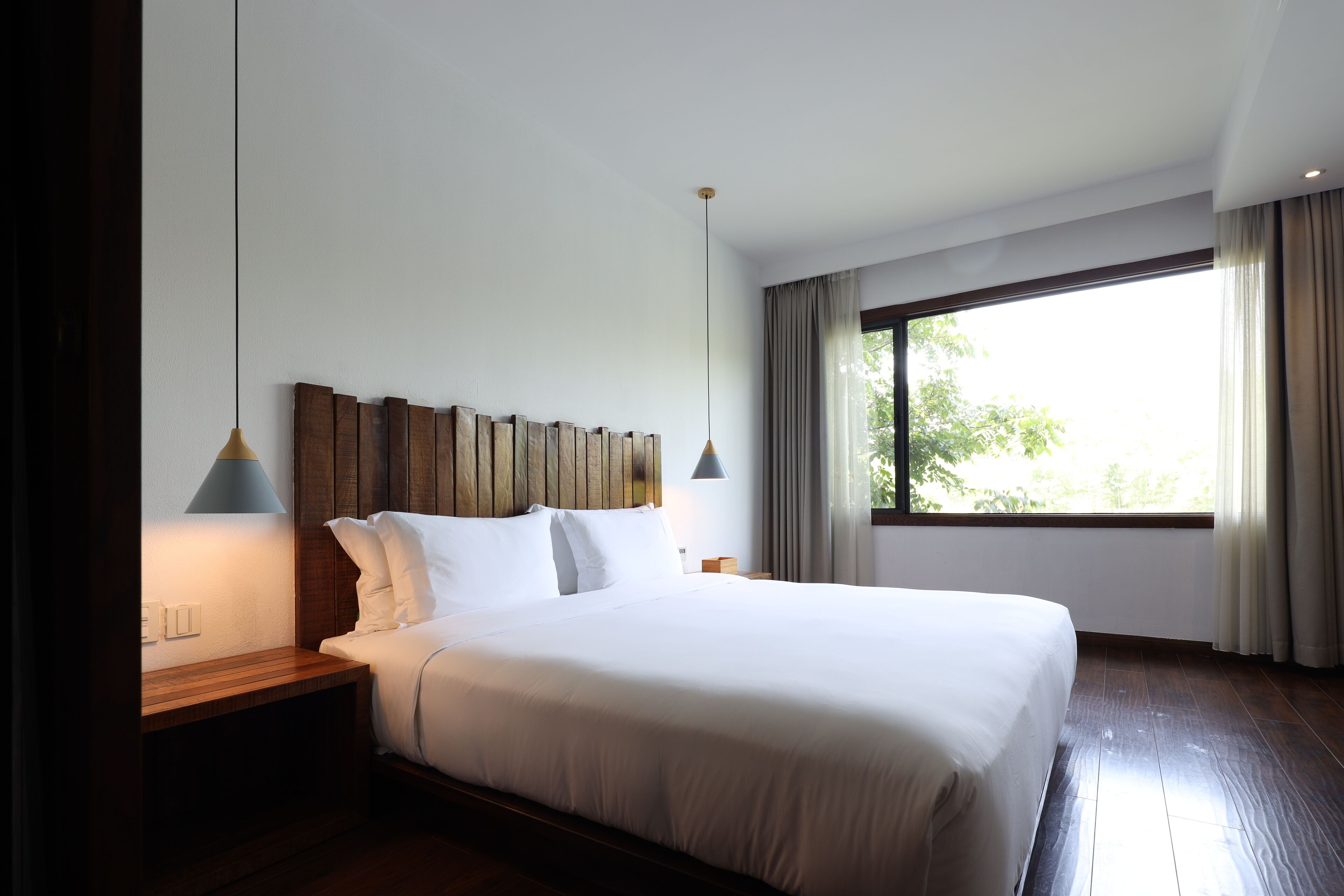 Superior Room | Down comforters, in-room safe, blackout drapes, iron/ironing board