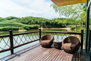 Habitación superior | Vistas del balcón