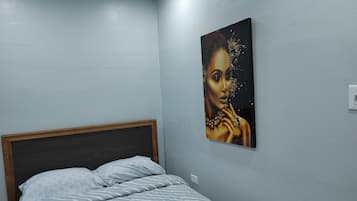 1 soverom, strykejern/-brett, wi-fi og sengetøy