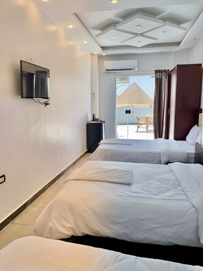 Roba de llit hipoal·lergògena, minibar i decoració individual 