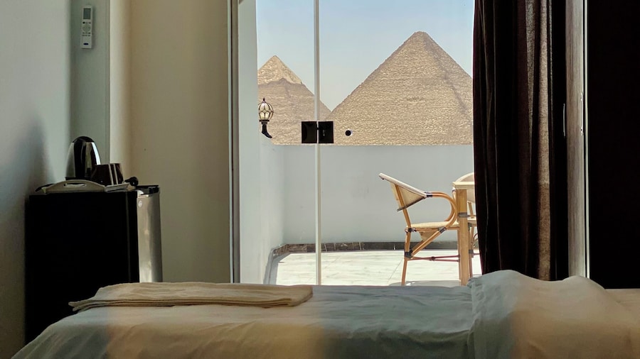 Enjoy Giza Pyramids Hotel