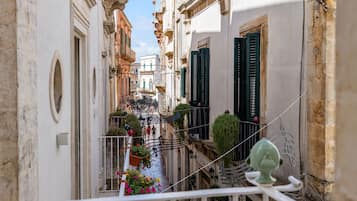 Suite Deluxe, balcon, vue ville | Vue de la chambre