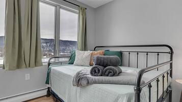 8 habitaciones, wifi gratis y ropa de cama