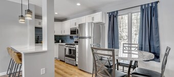 Ellicottville 4 condos 2 miles to Holiday Valley