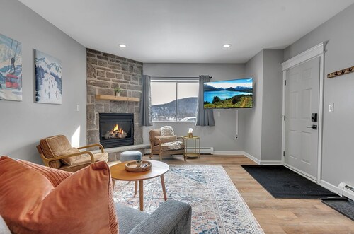 Ellicottville 2 miles to Holiday Valley Condo 2