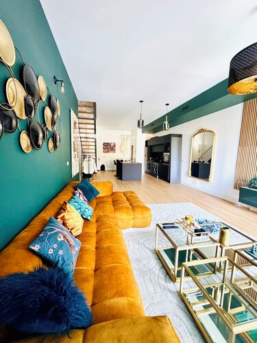 Beautiful house with garden and pool