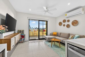Smart TV - Sunset Oceanview Villa w/ Private Plunge Pool (Las Catalinas)