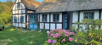 Farmhouse with large garden in beautiful nature near the beach