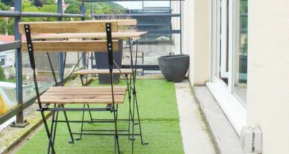 The SkyFall : superbe appartement, terrasse et parking