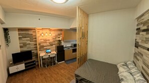 1 bedroom, WiFi, bed sheets