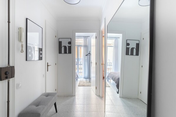 Unclassified image, 1 of 14, button